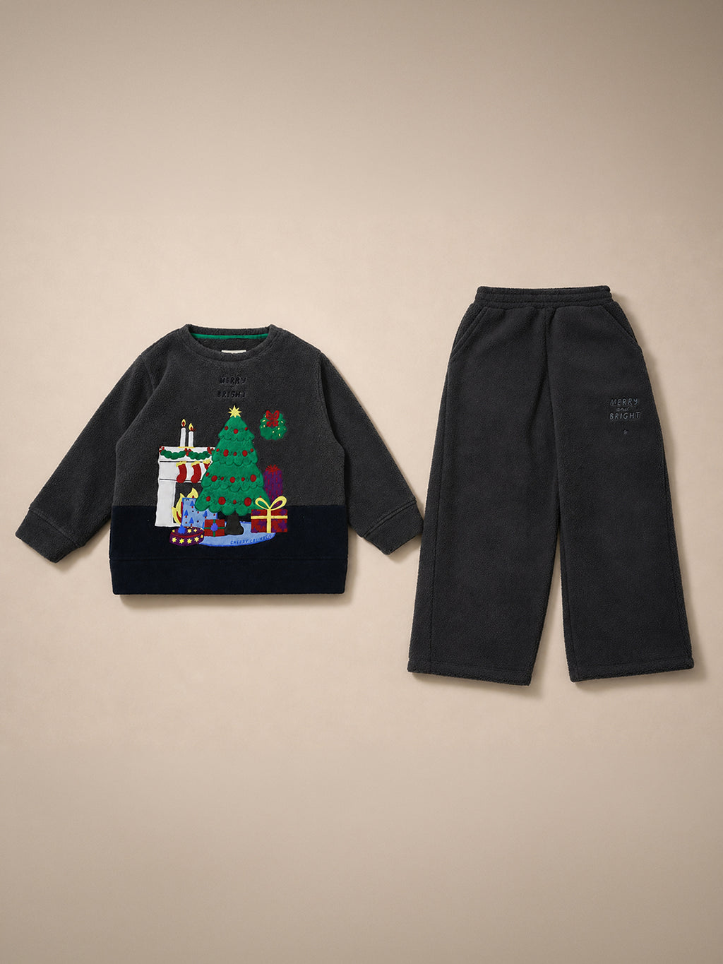 Cherry Crumble Girls Dark Grey Solid Polyester Night Suit