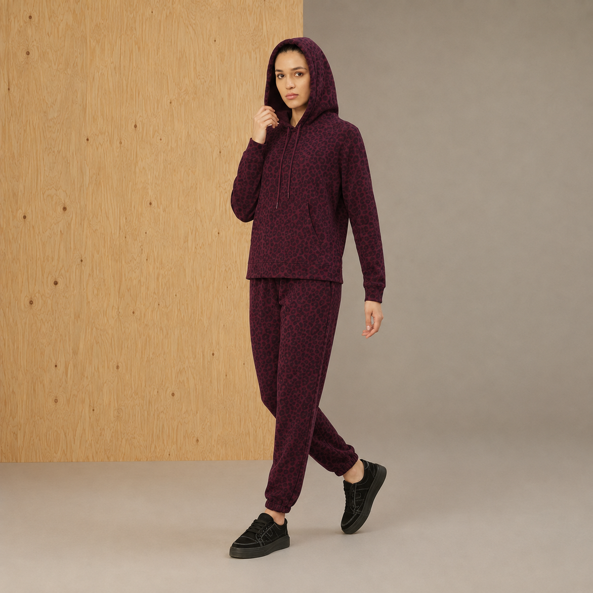 Women Black Solid Fleece Hood Co-Ord Set