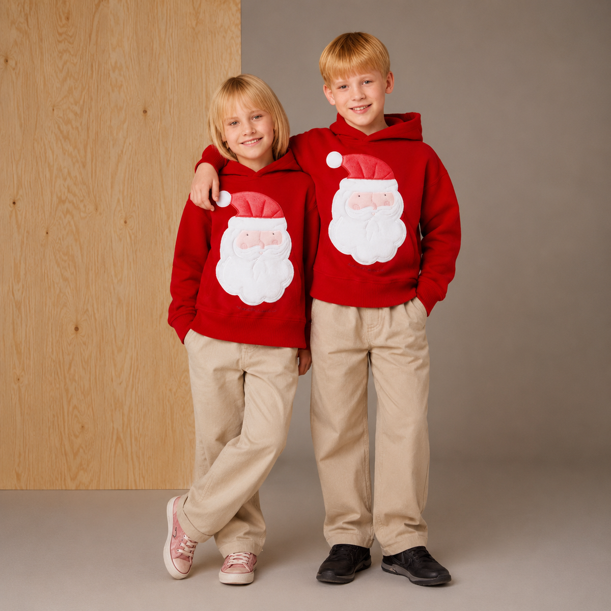 Red Solid Applique Embroidered Snug Classic Hoodie